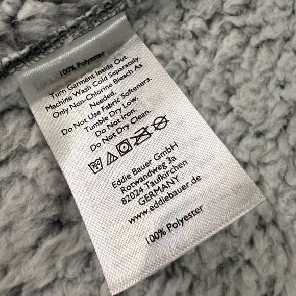 Women’s Eddie Bauer Women's Fireside Plush Sherpa 
Vest in Grey Size Small NWT - Picture 7 of 9